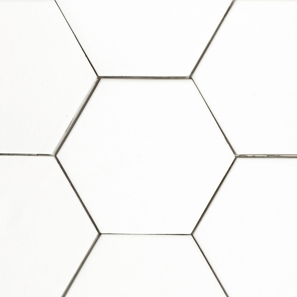Artigiana le Esagone
01 Bianco 14.00x12.10cm-main-image