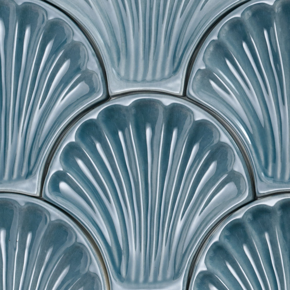 Artigiana le Conchiglie
04 Ceruleo 15.50x15.00cm-main-image